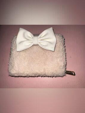 Loungefly Mini Mouse Faux Fur Wallet